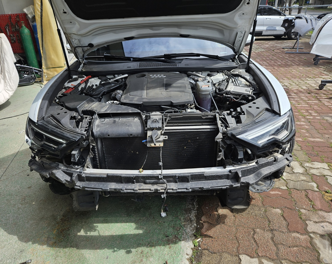 Post image 10
