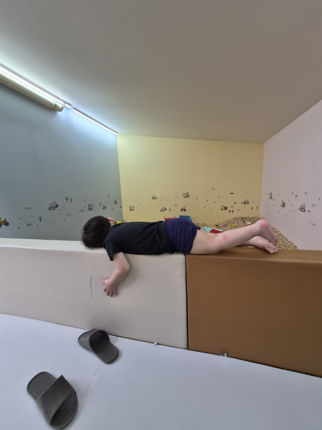 Post image 4
