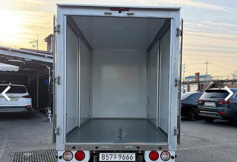Post image 3