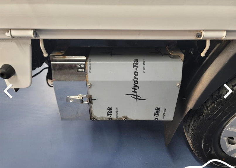 Post image 7