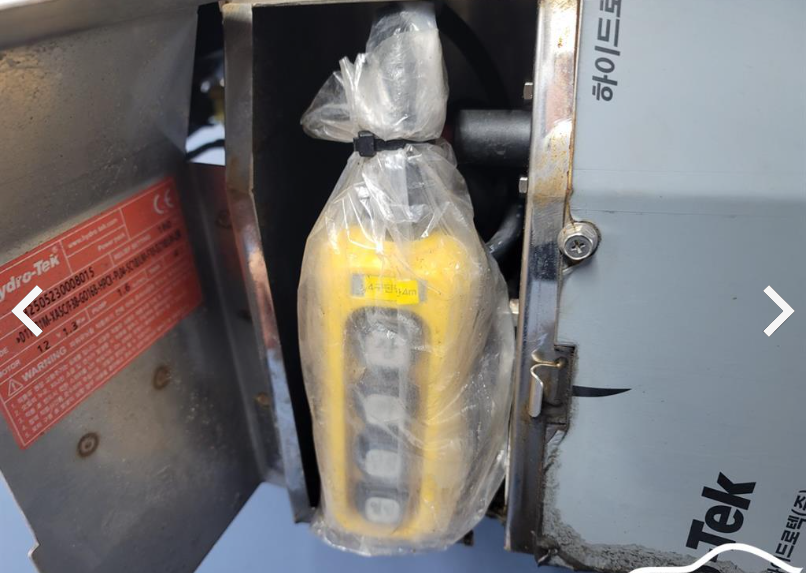Post image 6