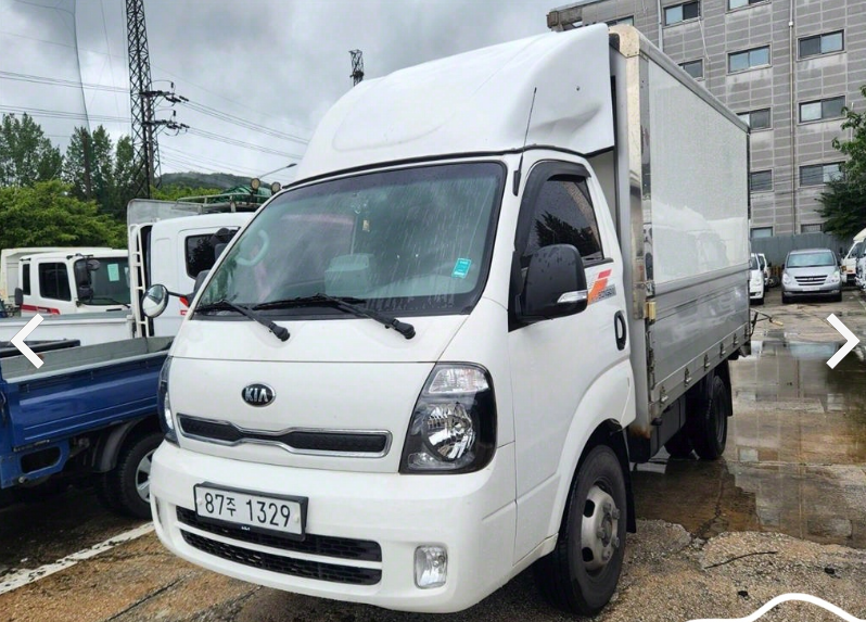 Post image 1