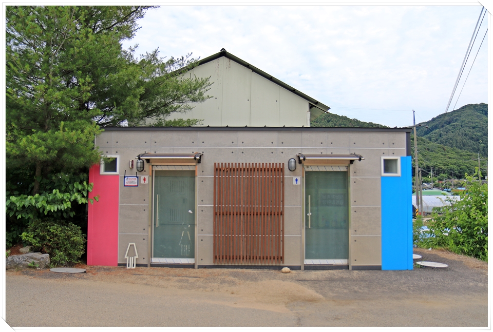 Post image 18