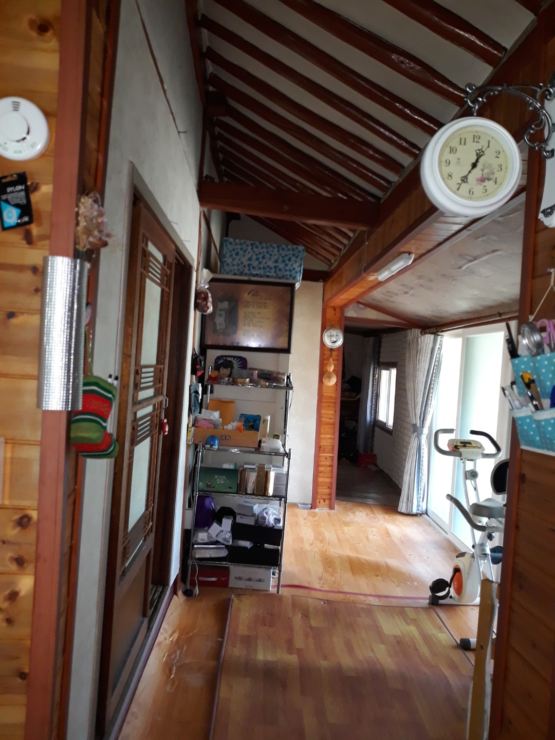 Post image 4