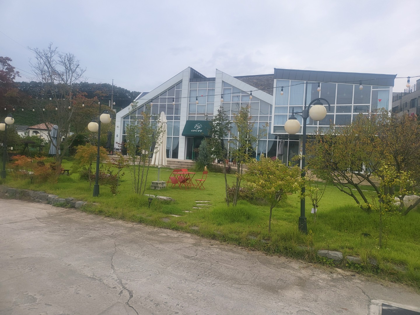 Post image 30