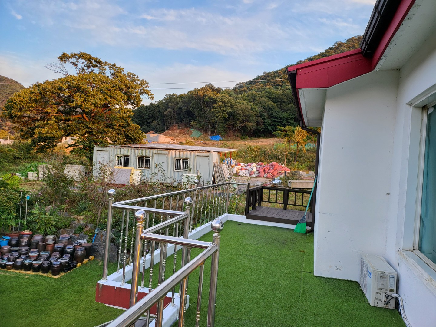 Post image 6