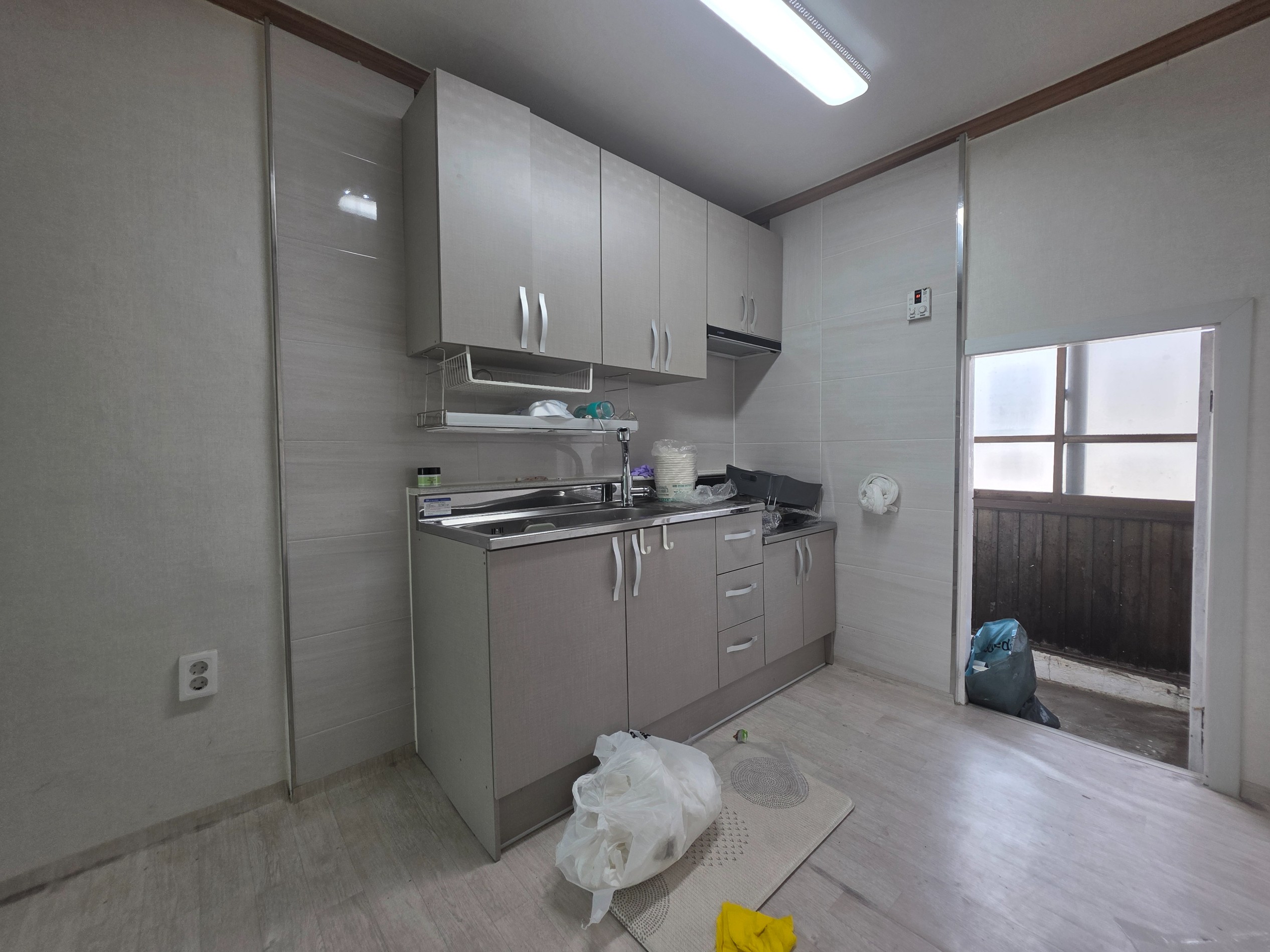Post image 11