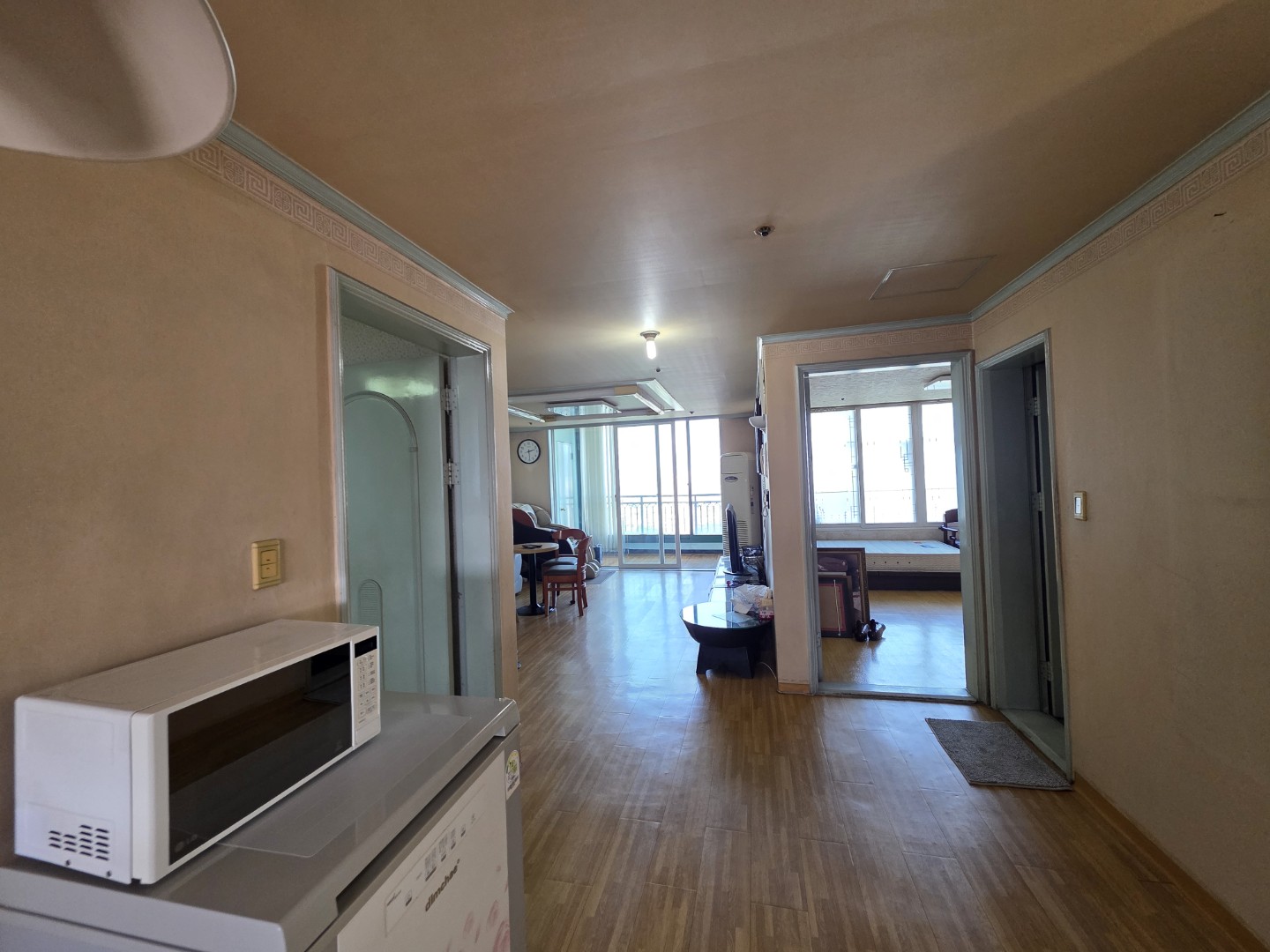 Post image 7