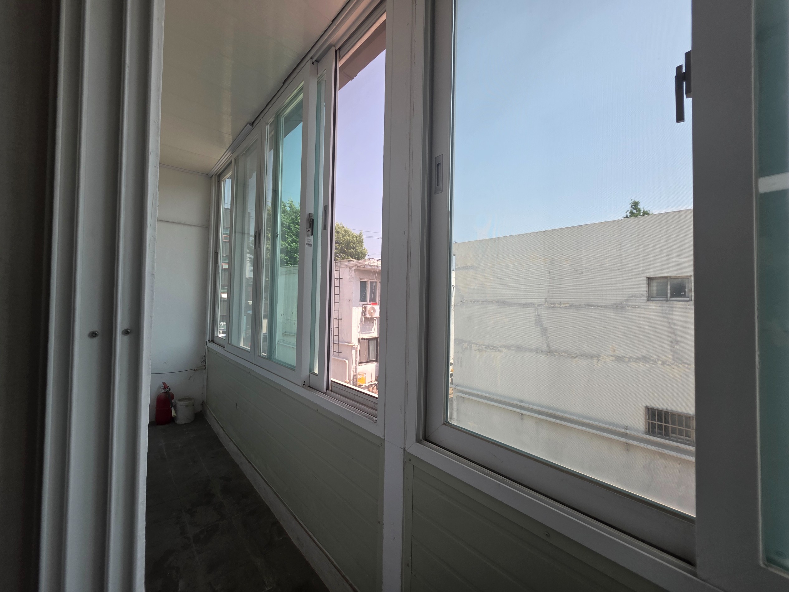 Post image 15