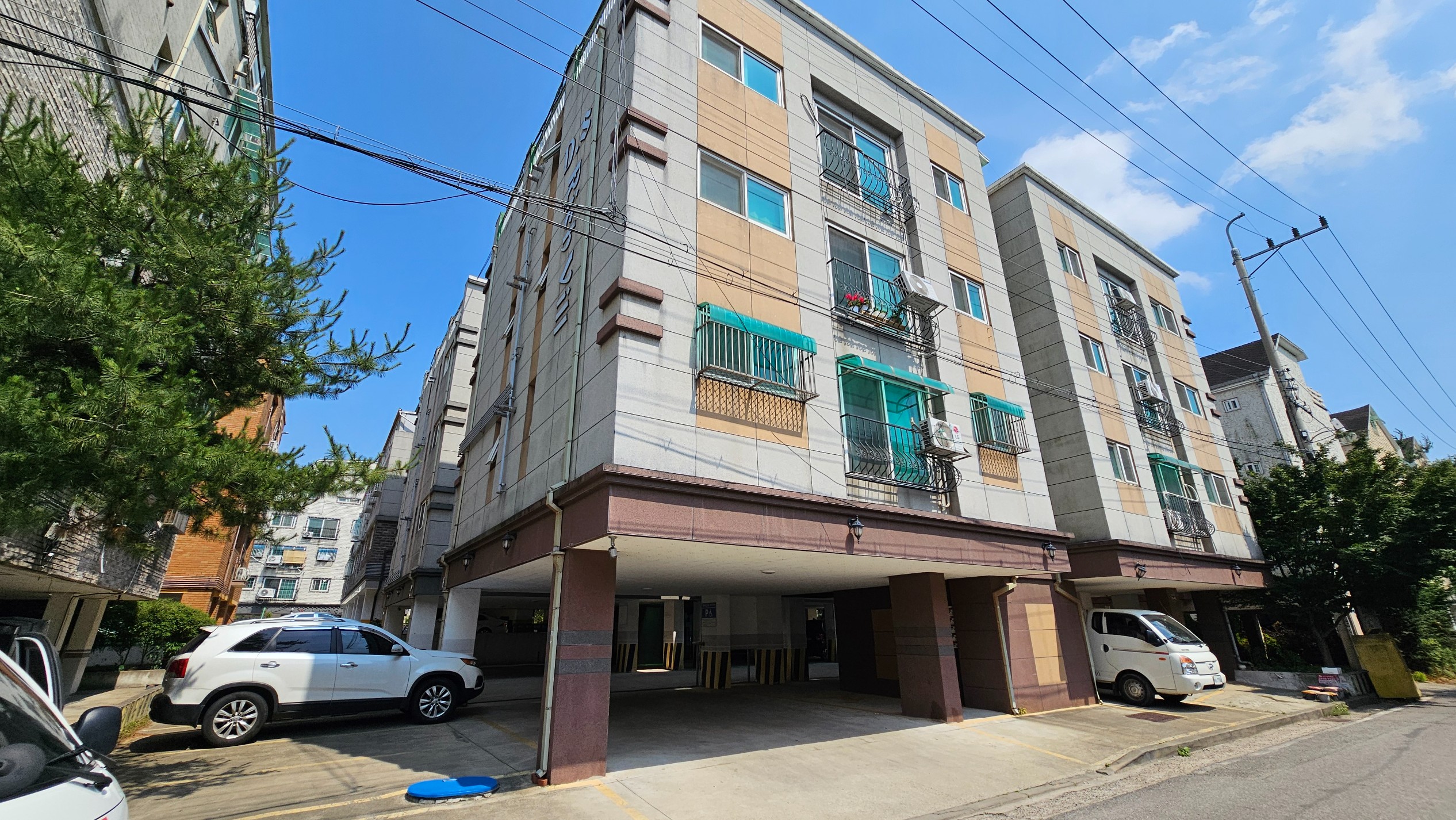 Post image 10