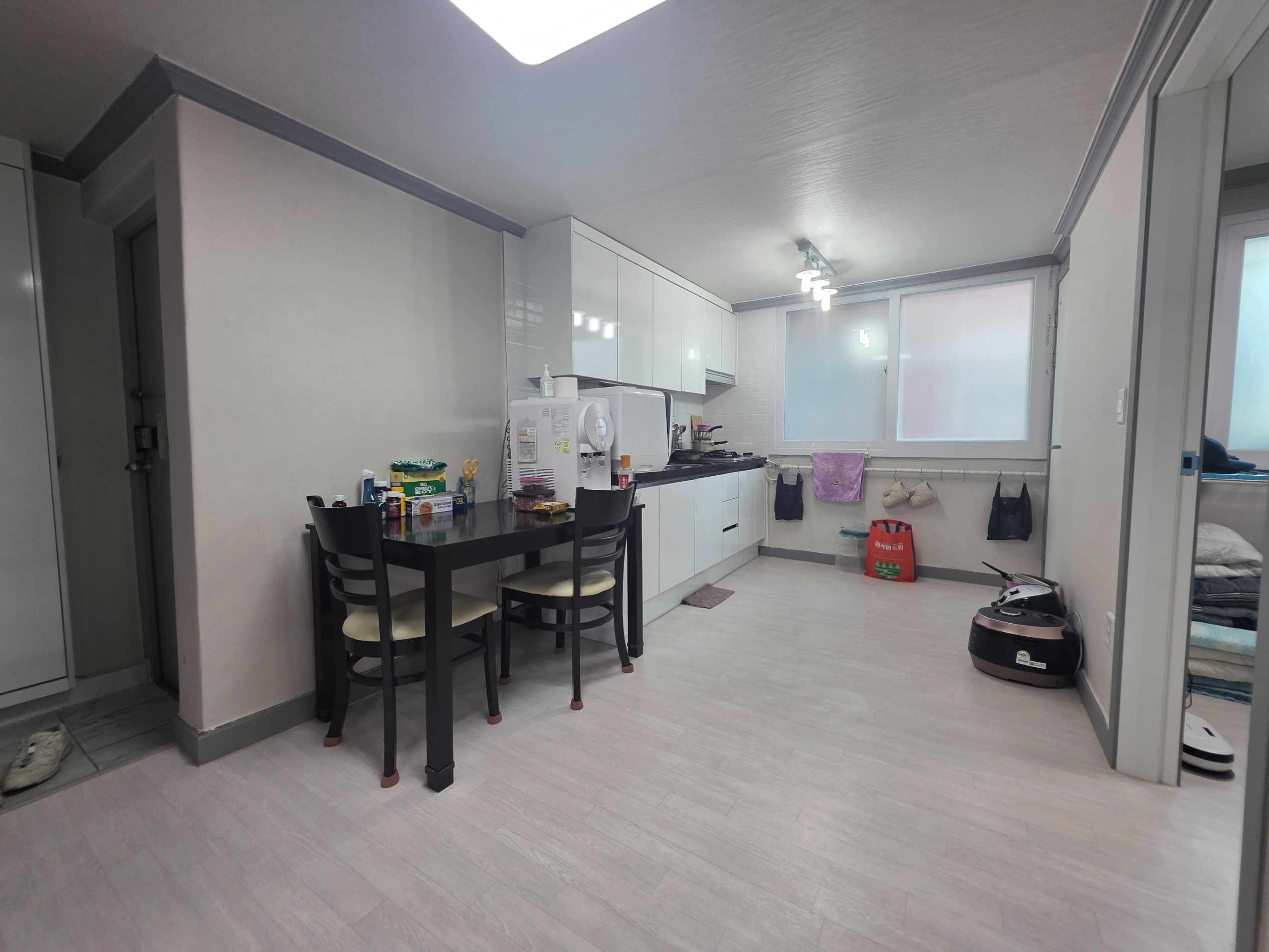 Post image 9