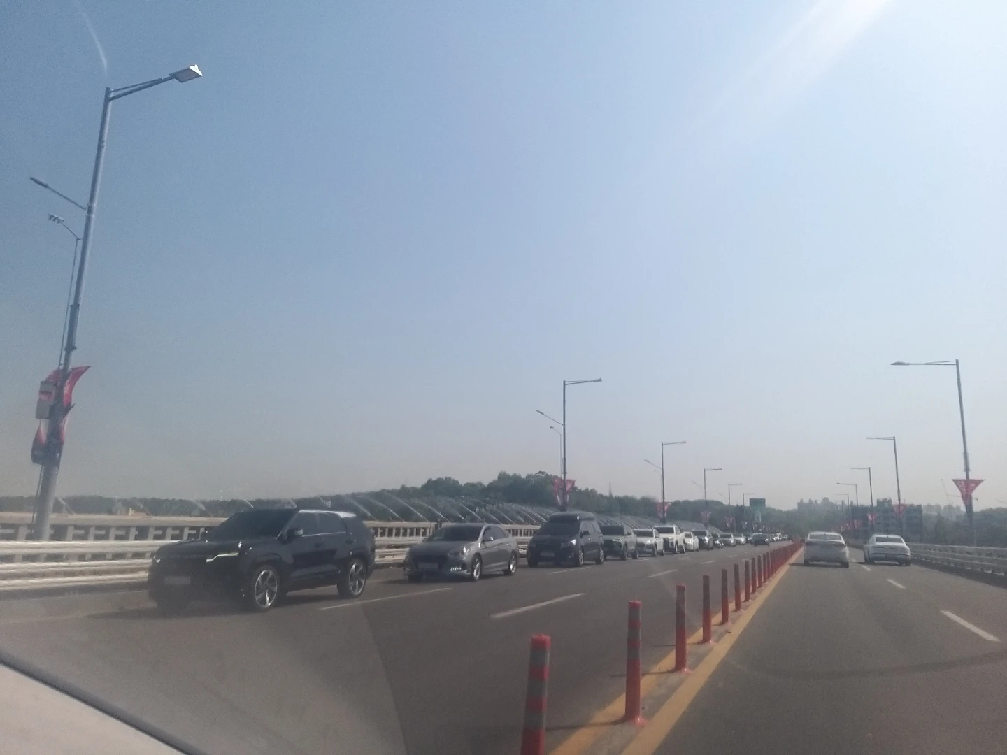 축제장 가는 차량 줄
