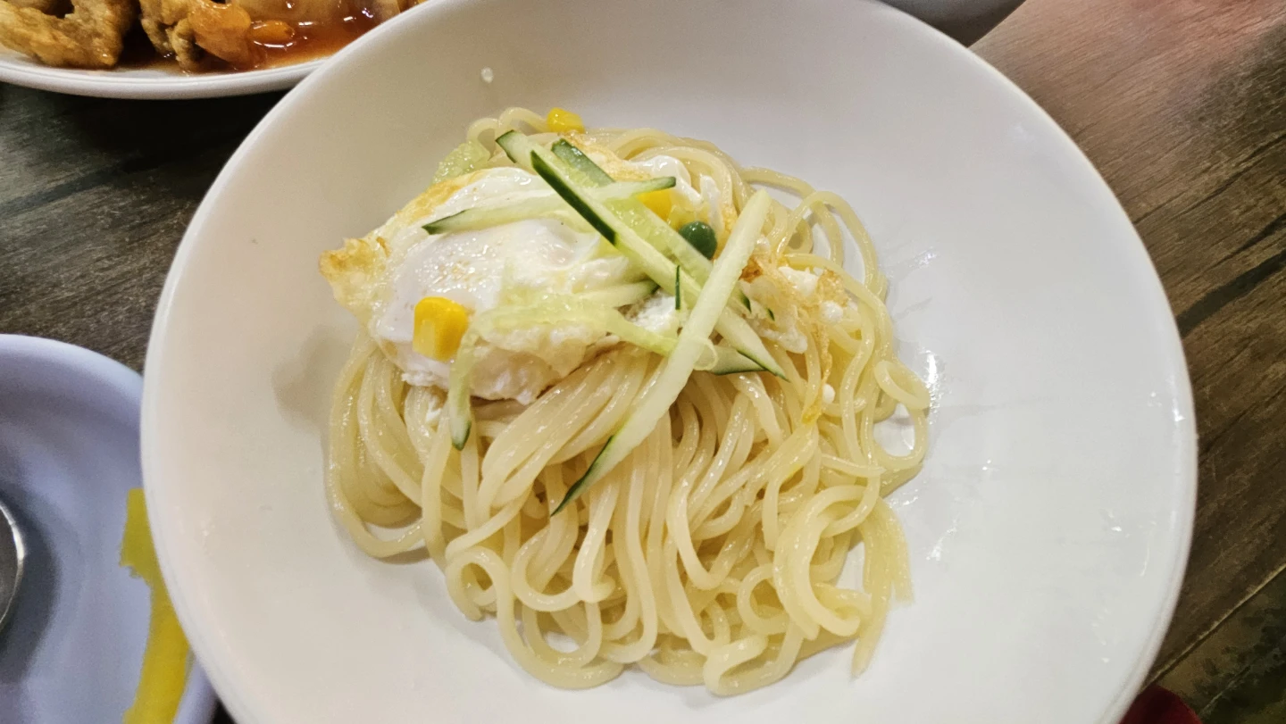 2시간30분을 웨이팅해서 정말 힘들게 맛 본 짜장면