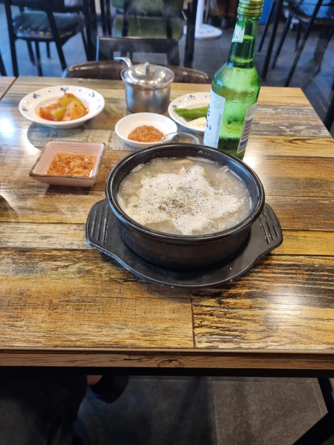 또  삼시세끼  순대국 ㅋ  먹자~  맛나게~