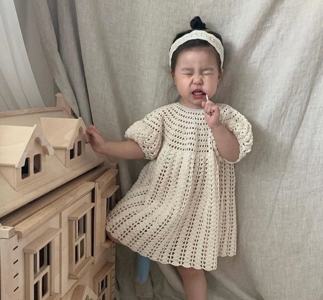 오랜만에 딸래미 옷 뜨는 중이에요~