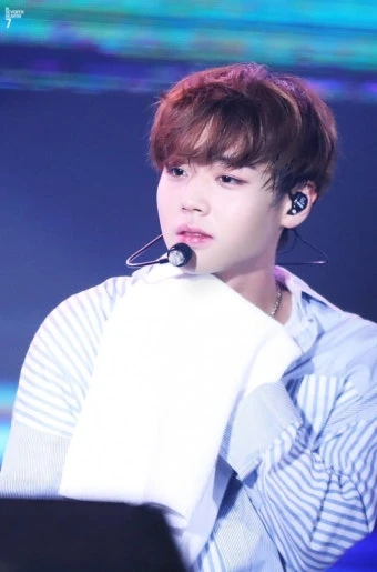 📸 박지훈 최애짤 공유 및 감상 포인트