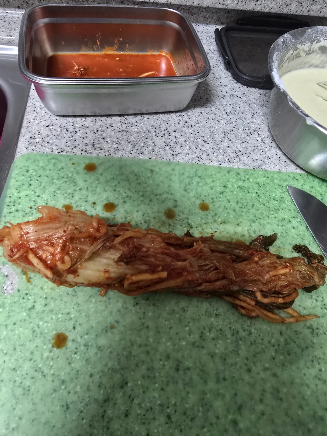 비가 오셔서 김치전 부쳤네요~^^