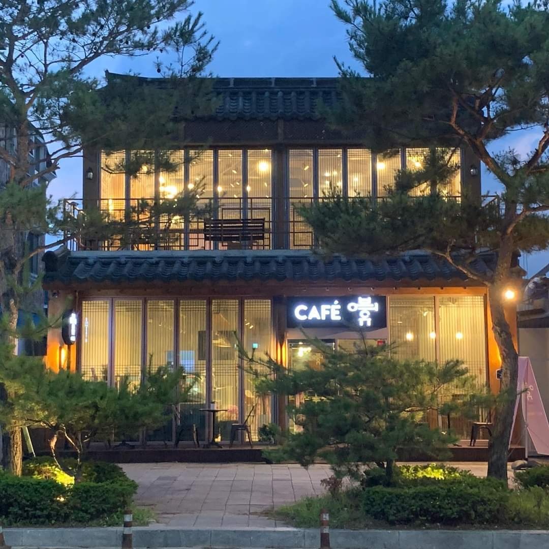 카페 알바 구함 공고 썸네일