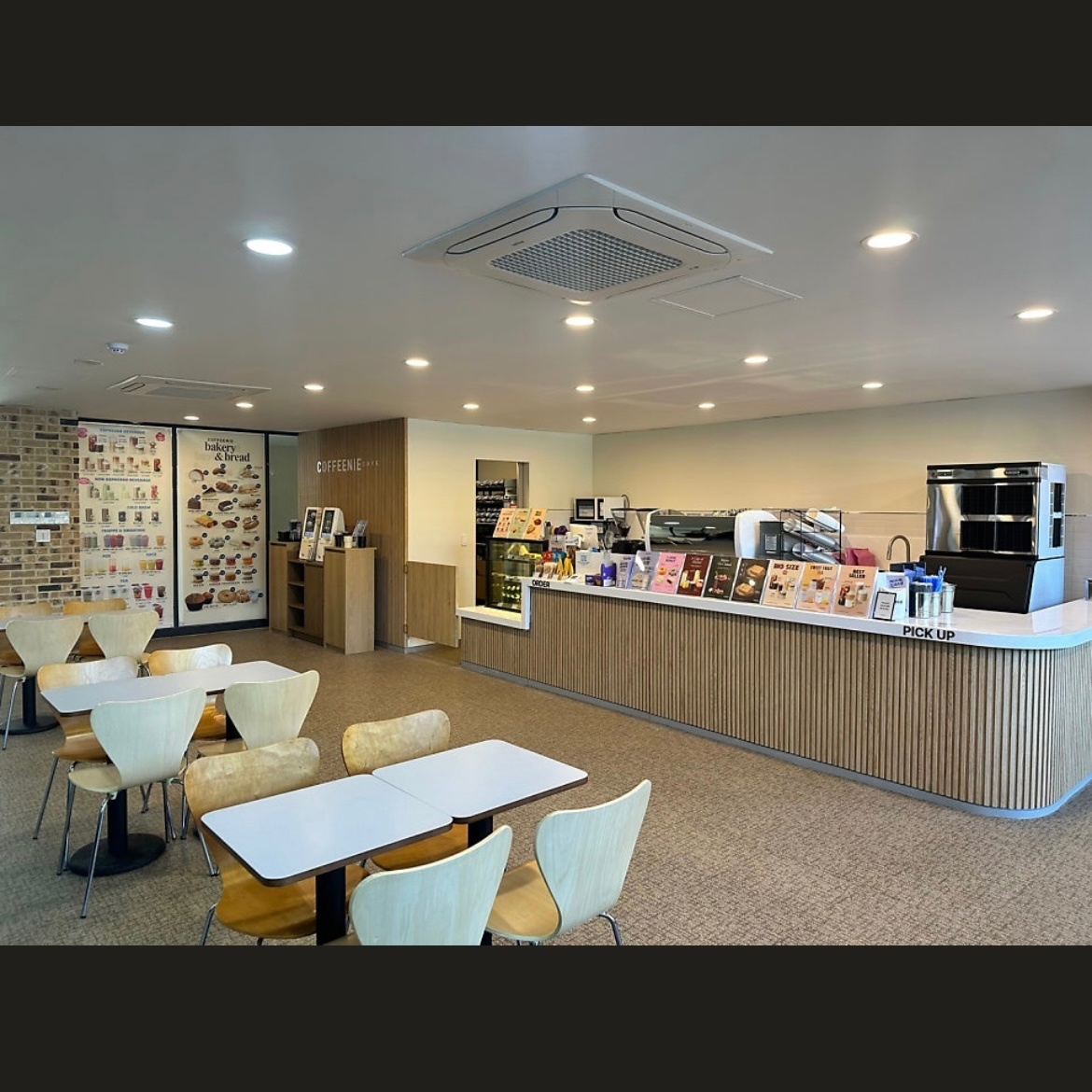 커피니 육군대점 07:30~14:00 오픈구합니다. 공고 썸네일