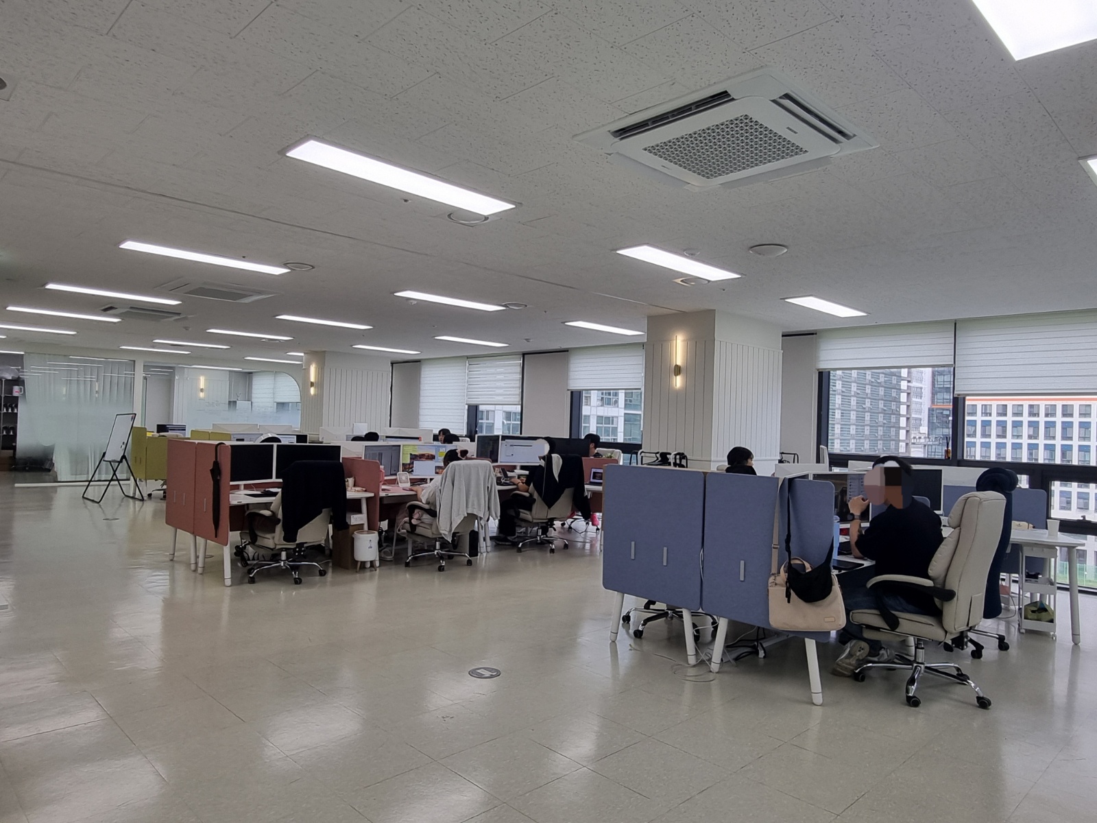 에이제트마케팅과 함께할 팀원 모집합니다. 공고 썸네일