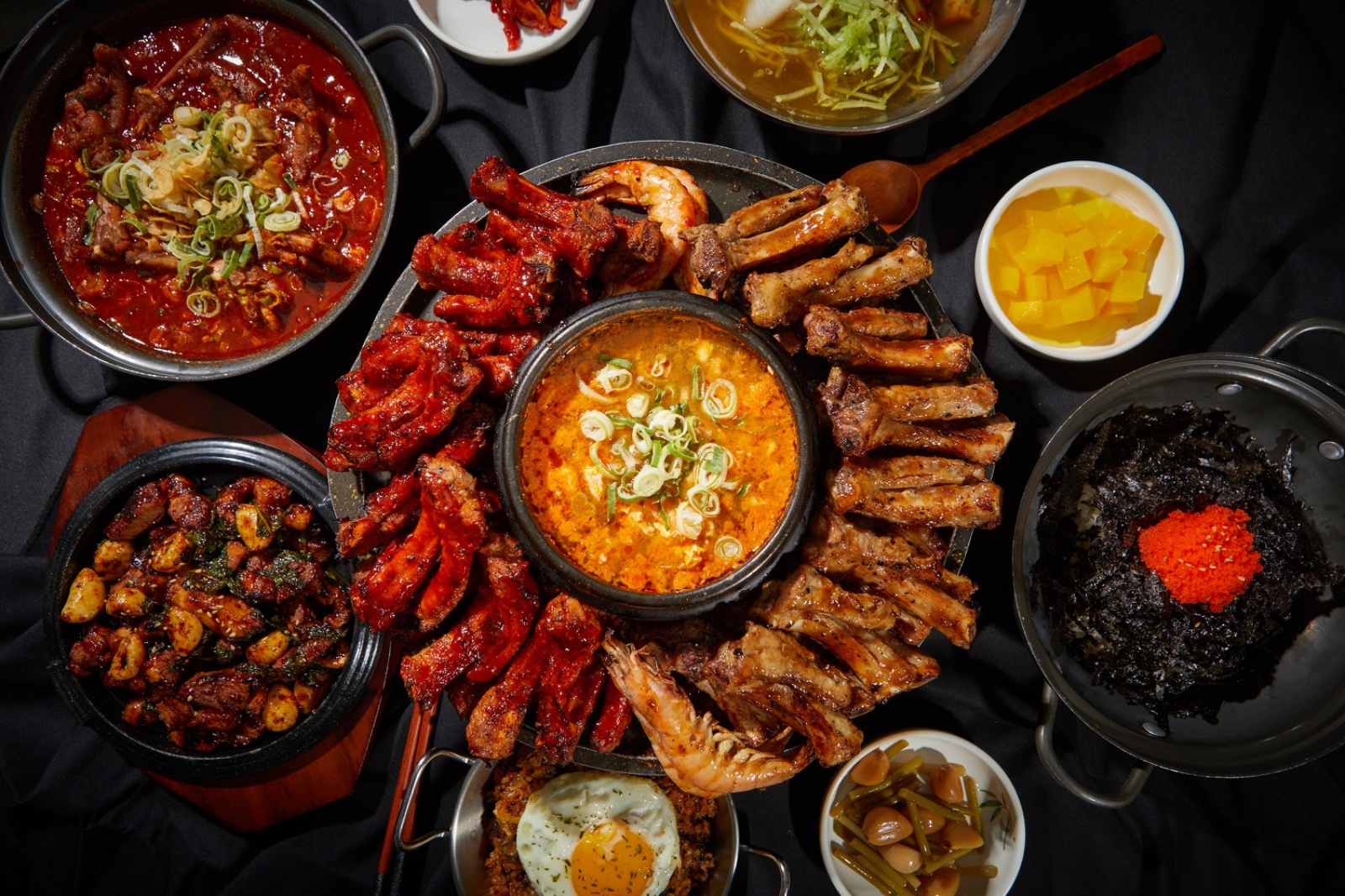 [중랑등갈비] 금,토,일 주방 스탭 모집합니다. 공고 썸네일