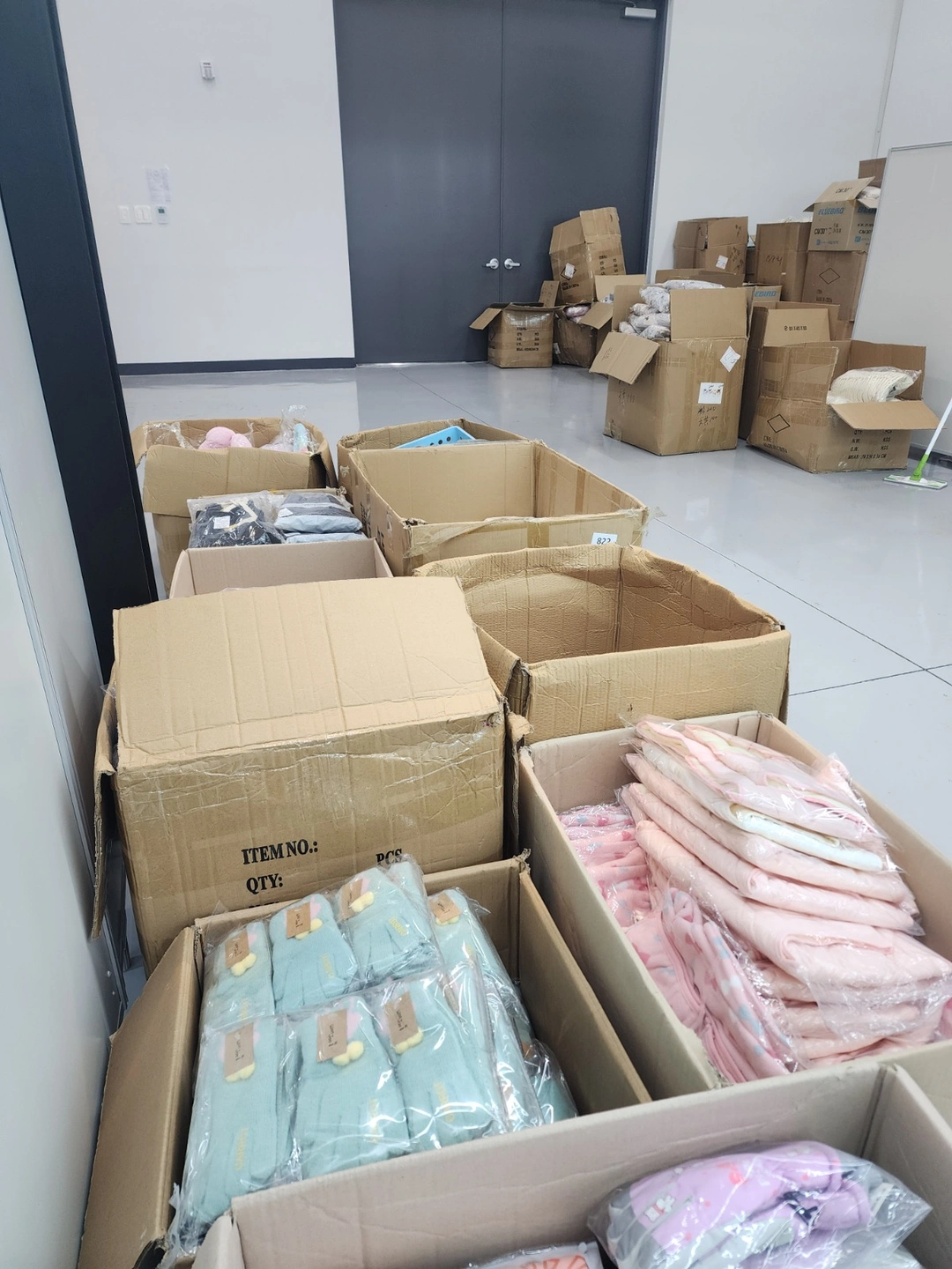쇼핑몰 물류 알바 구인(10시~5시)