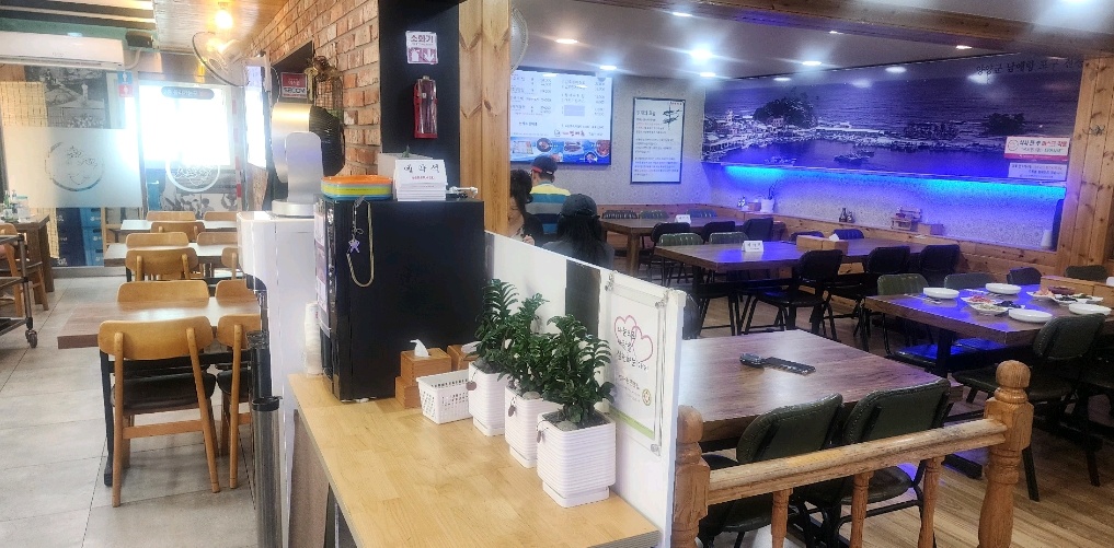 홀서빙 직원 모집합니다^^ 공고 썸네일