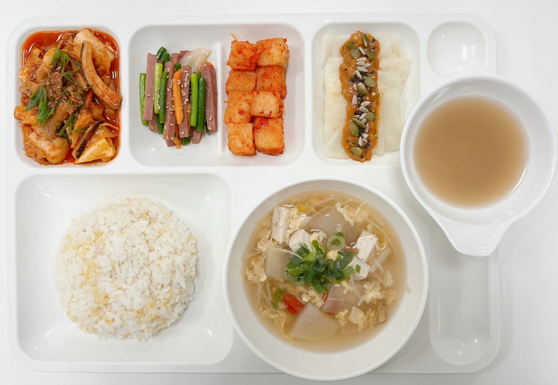 KT여의도타워 구내식당 조리원 밥,찬담당/홀담당