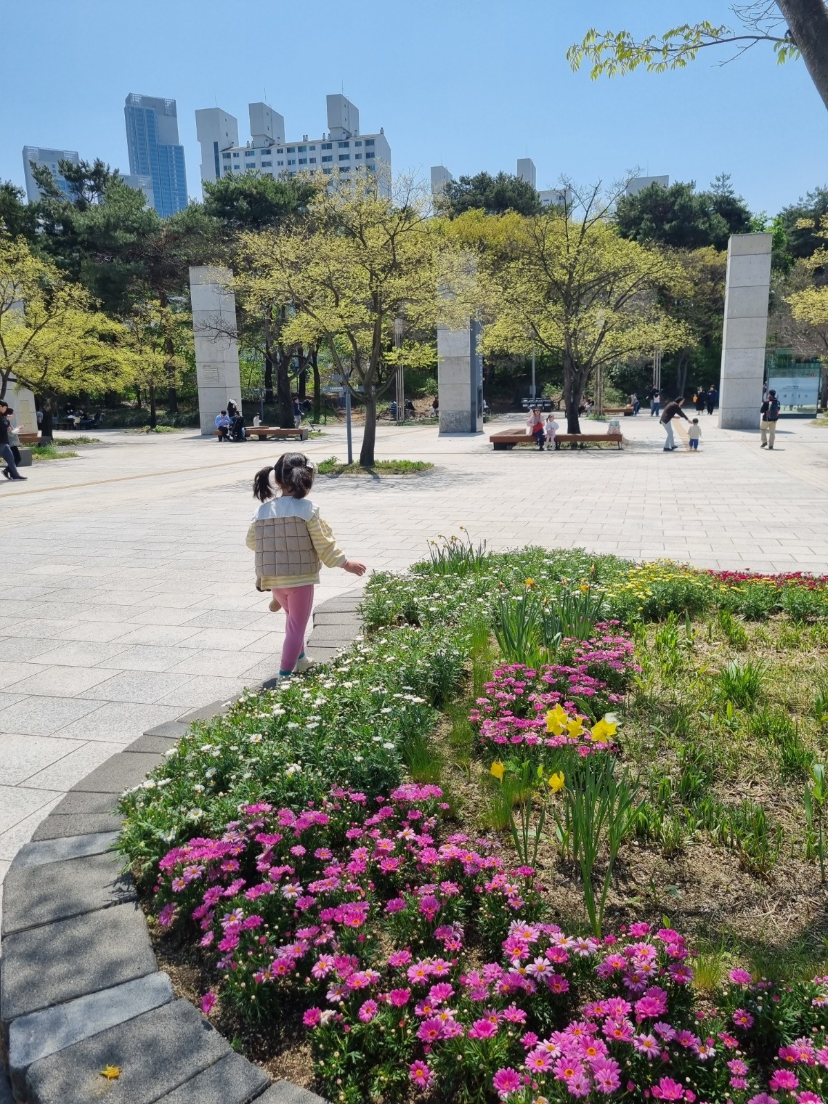 하원 도우미 선생님 구합�니다. 공고 썸네일