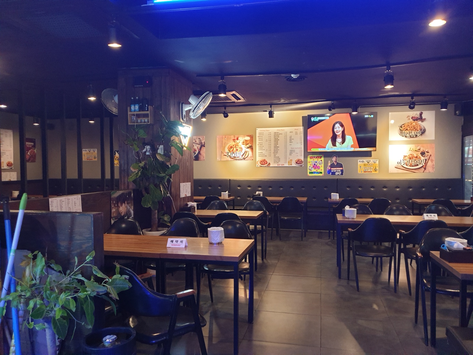 신통치킨 금촌2동점 공고 썸네일