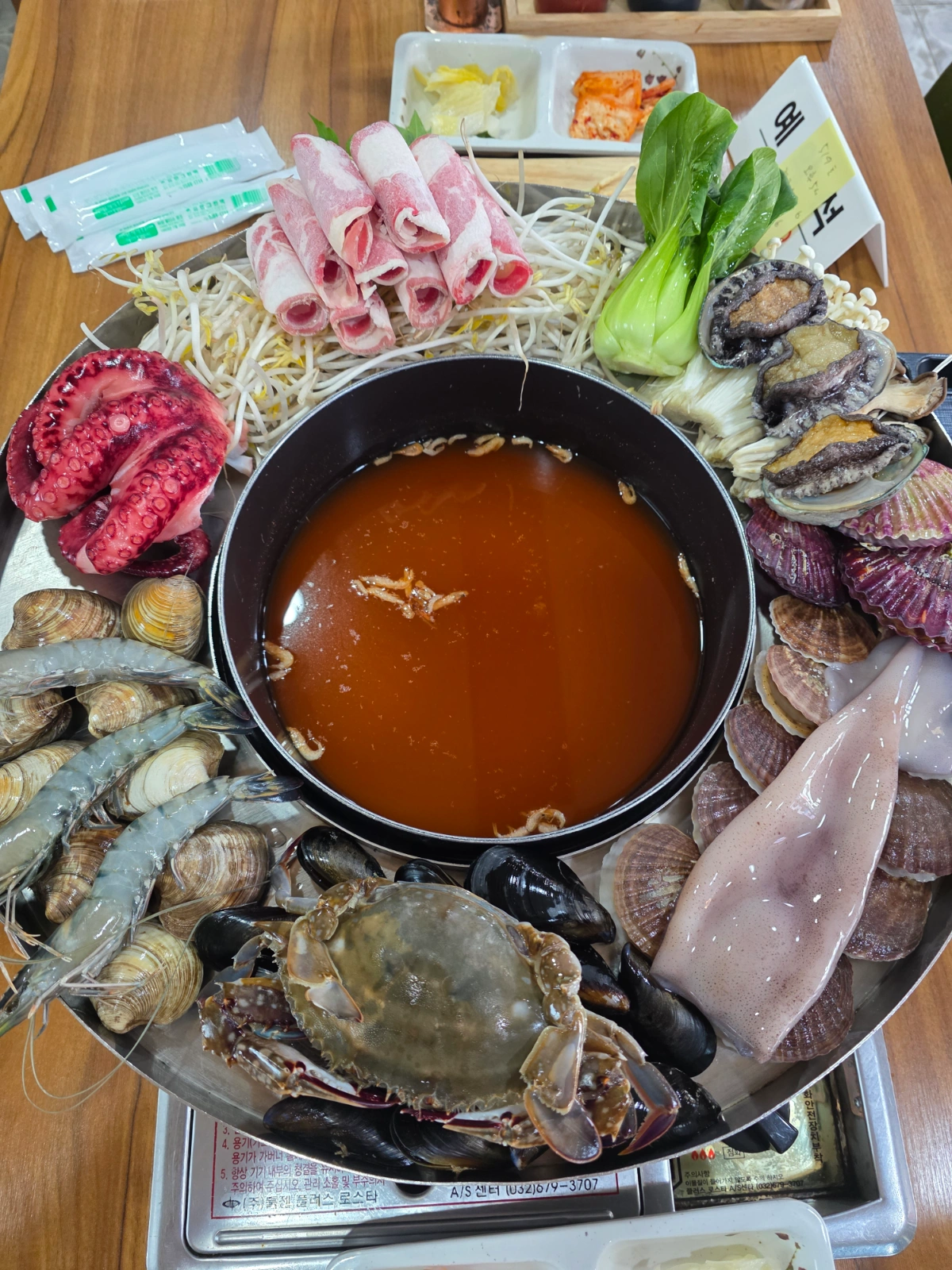 홀써빙 알바 구합니다.