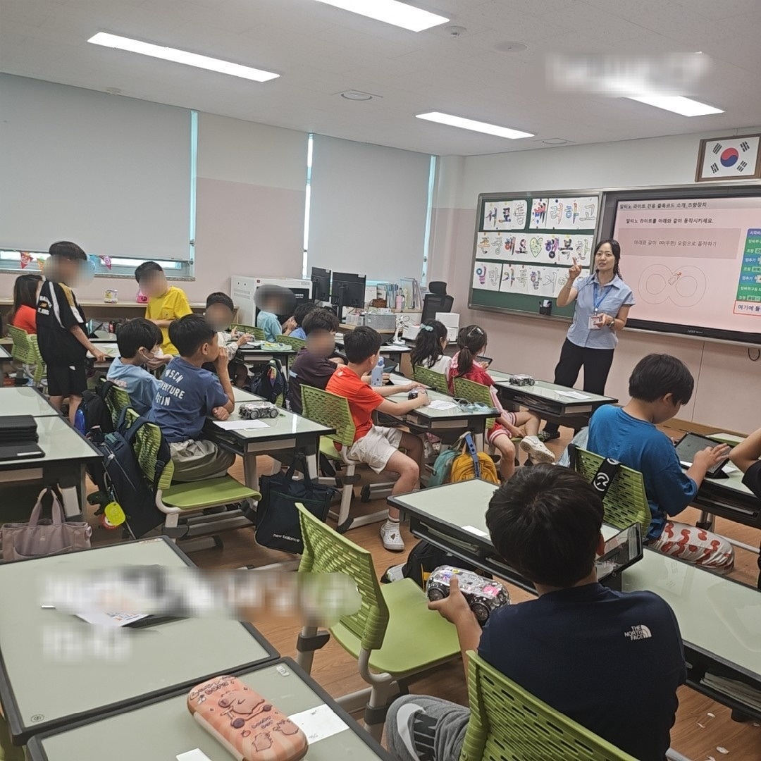 AI코딩 전문강사 및 상담교사 모집합니다. 공고 썸네일