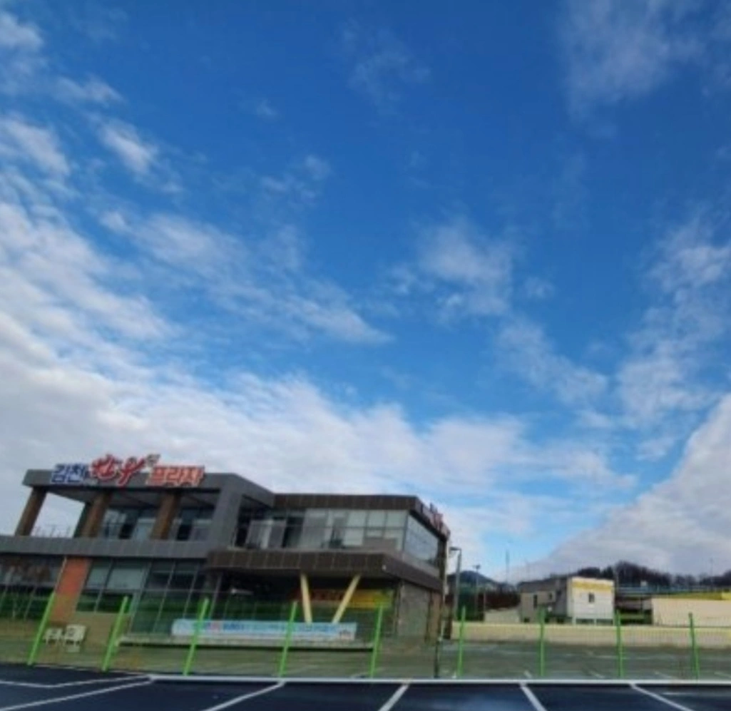 홀써빙직원 구해요..(외국인지원불가)