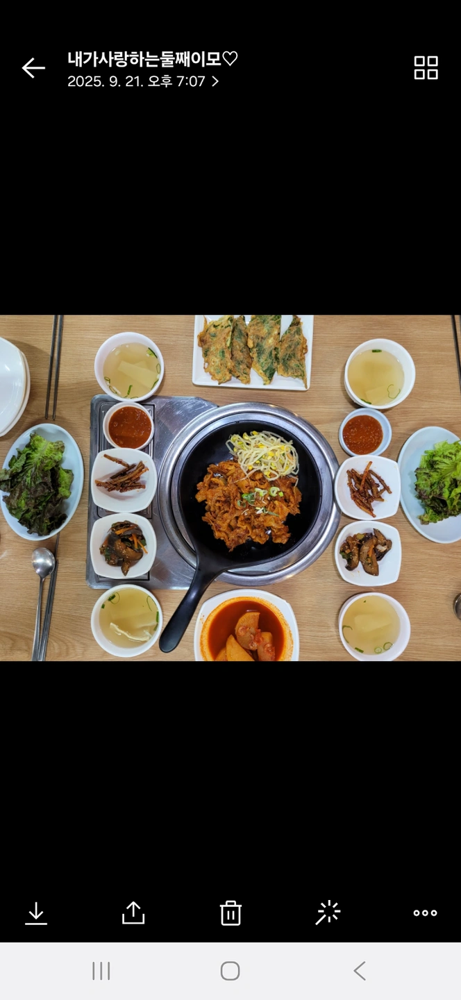 허당맛선생(오전11:30분~오후14:30분)홀서빙