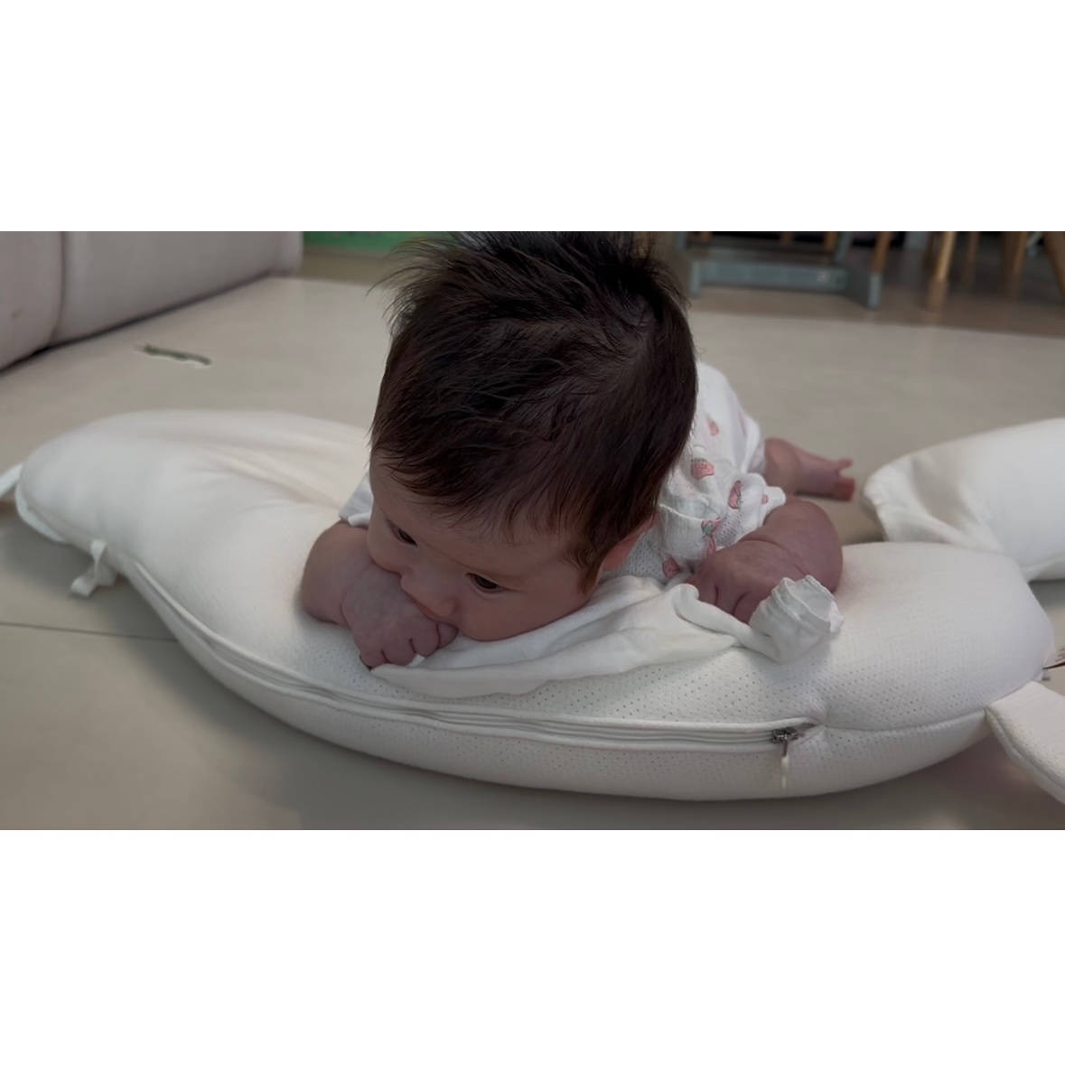2개월 아이 저녁시간+낮 돌봄 시터 구합니다 공고 썸네일