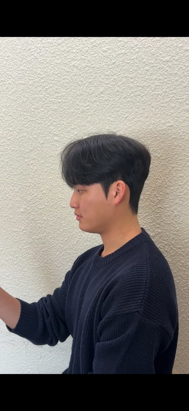 남자머리시스루펌헤어모델 구하고있습니다!!