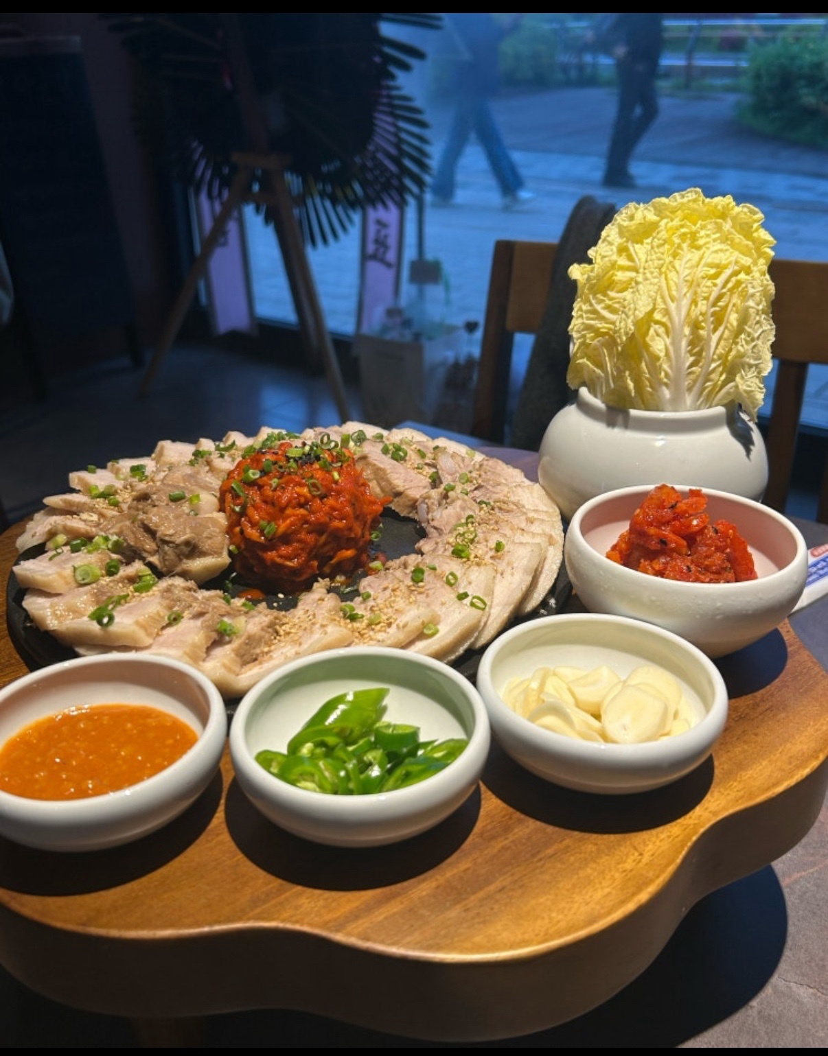 월 화 수 홀서빙 등 외 업무 공고 썸네일