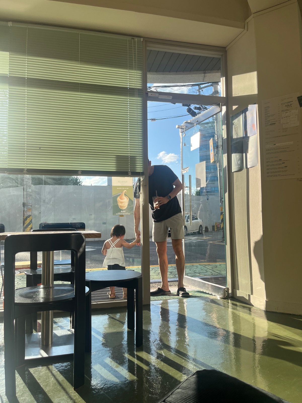 단기(1개월) 입주시터 모십니다. (14개월 여아) 공고 썸네일
