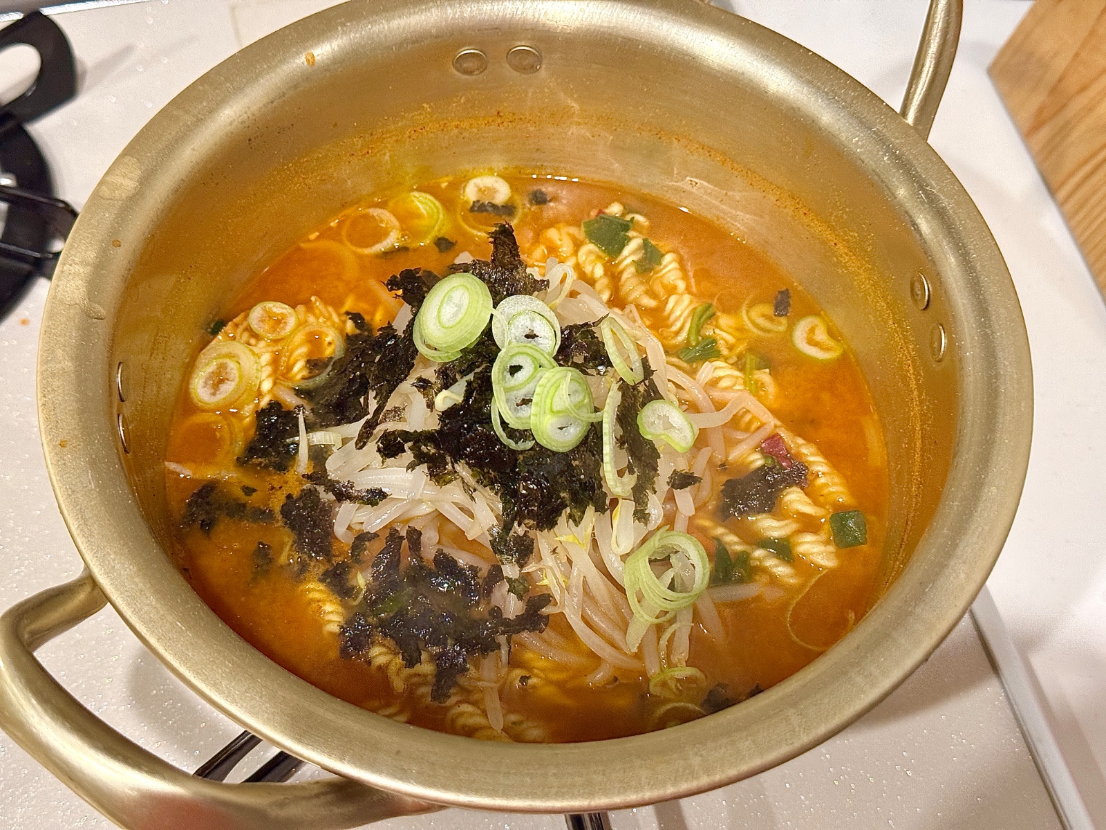 현대백화점 미아점 띵라면에서 오픈 평일 알바 구합니다. 공고 썸네일