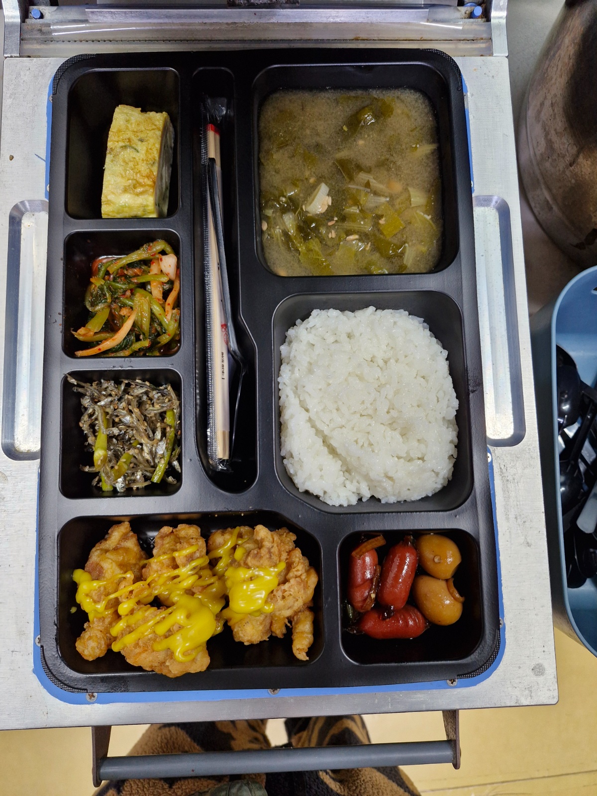 도시락 배달기사님(도시락포장하실분도)구합니다 공고 썸네일