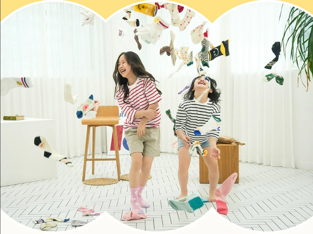 아동 양말 쇼핑몰에서 타이즈/레깅스 촬영모델 구해요!