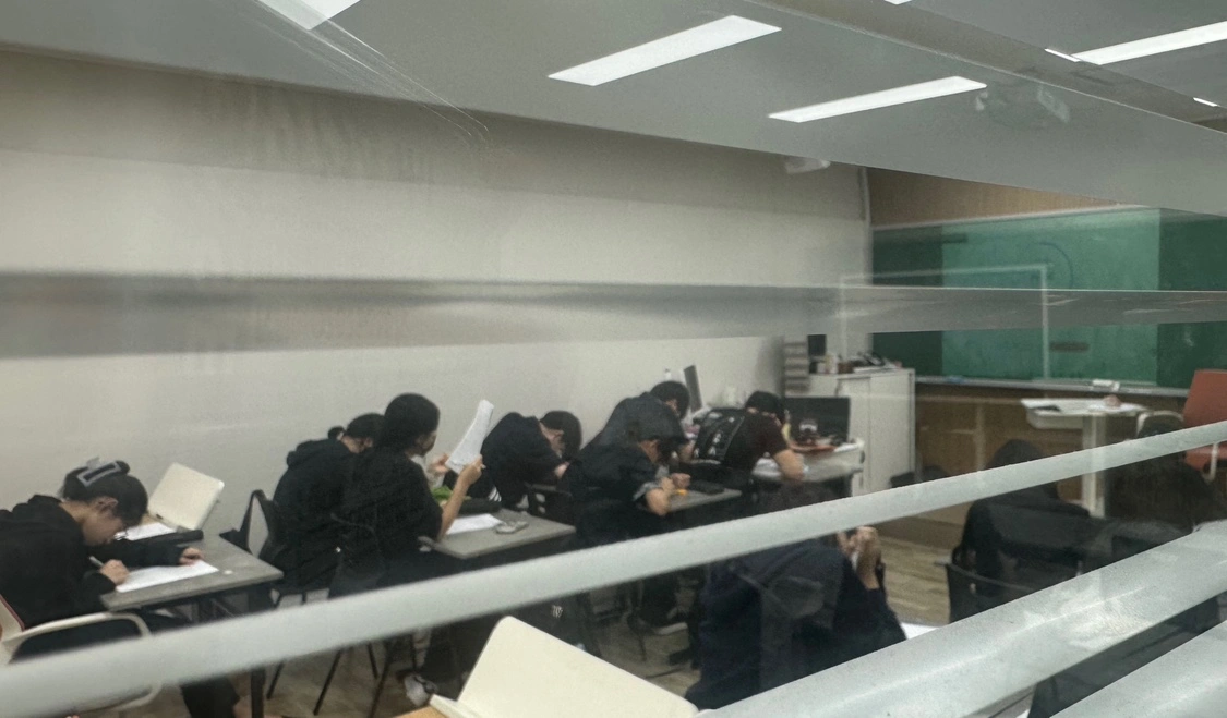 영어학원 조교선생님으로 근무하실분!