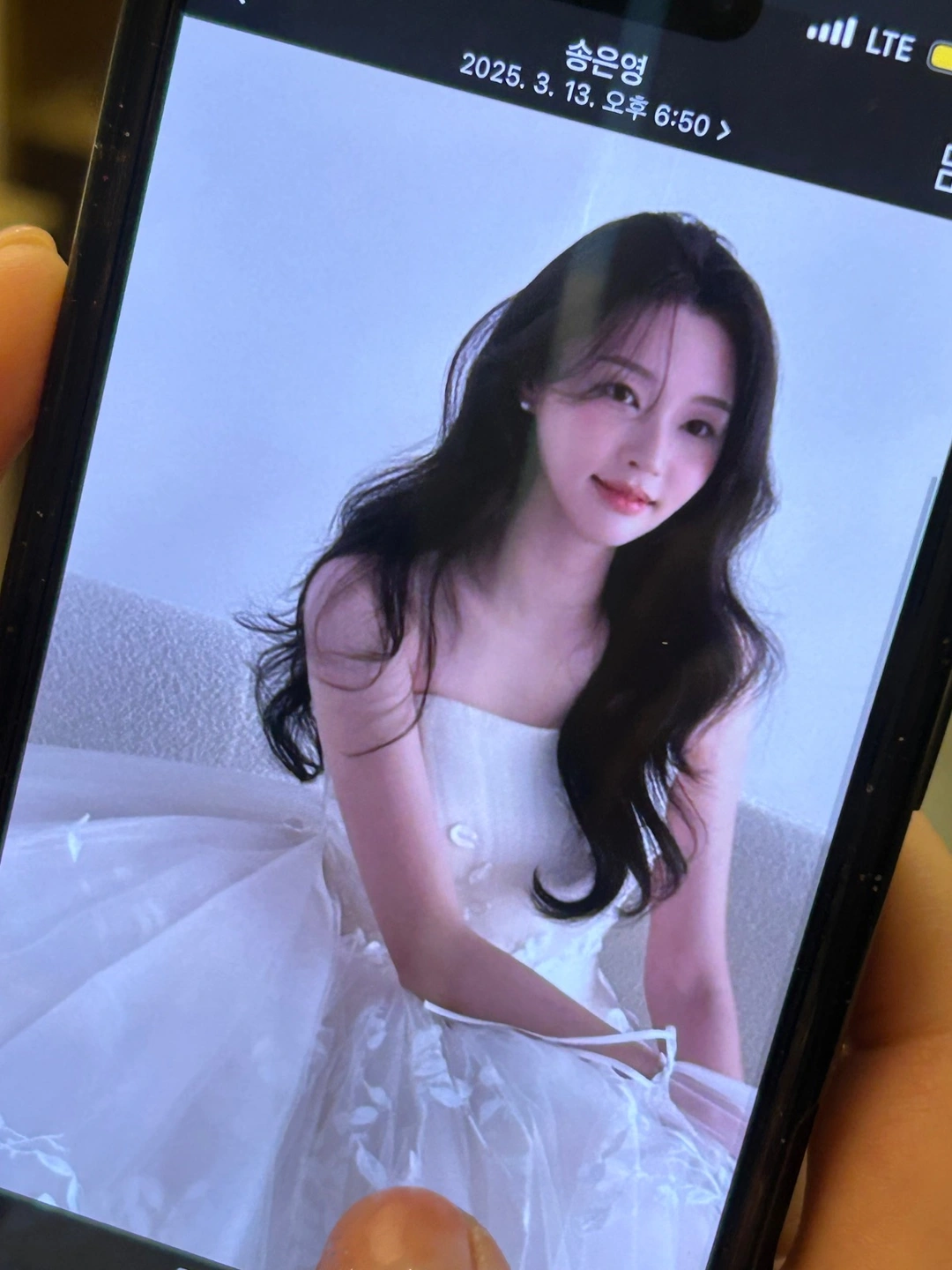 청담 물결 드라이 모델 구합니다