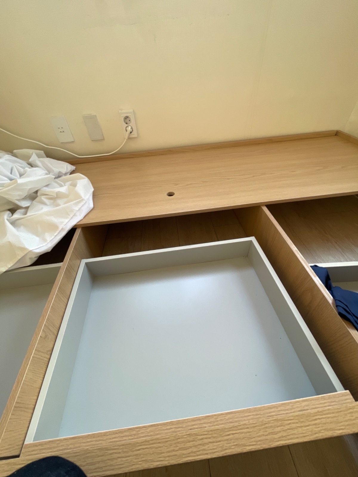 가까운곳 침대프레임 용달 조립 공고 썸네일