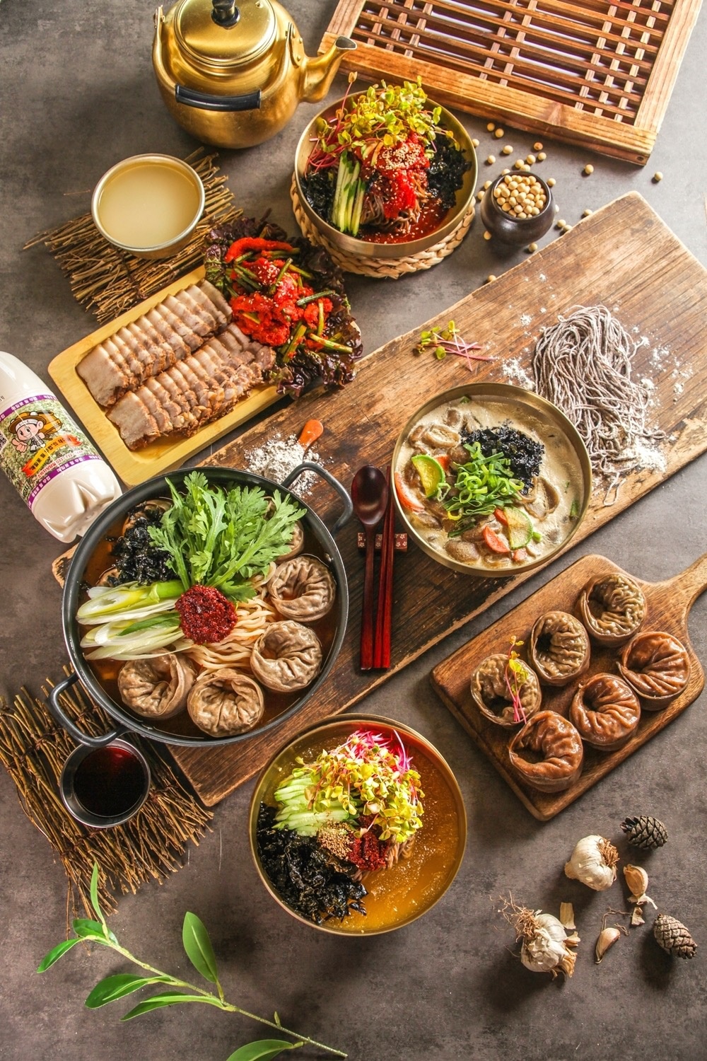 식당 홀서빙 10월까지 근무가능하신분 공고 썸네일