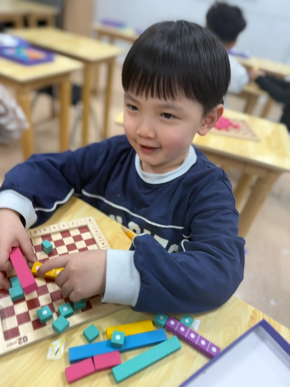 7살(만5세)영어유치원 책읽기,과제 도와주실분 구해요