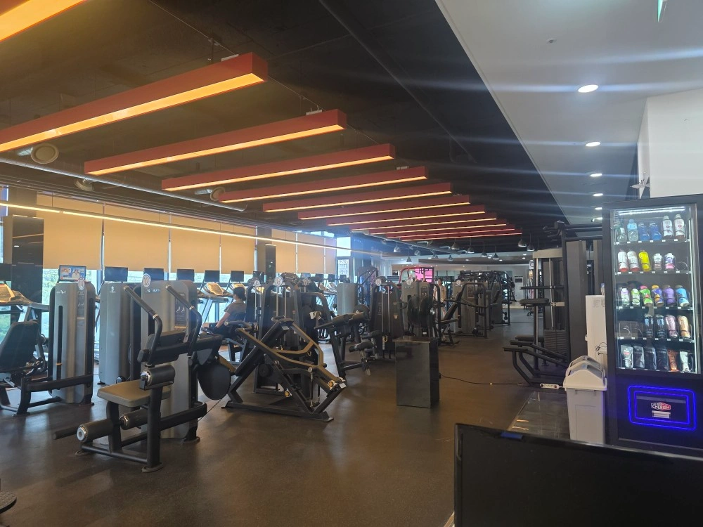 삼각동 육탑스포츠에서 구인합니다