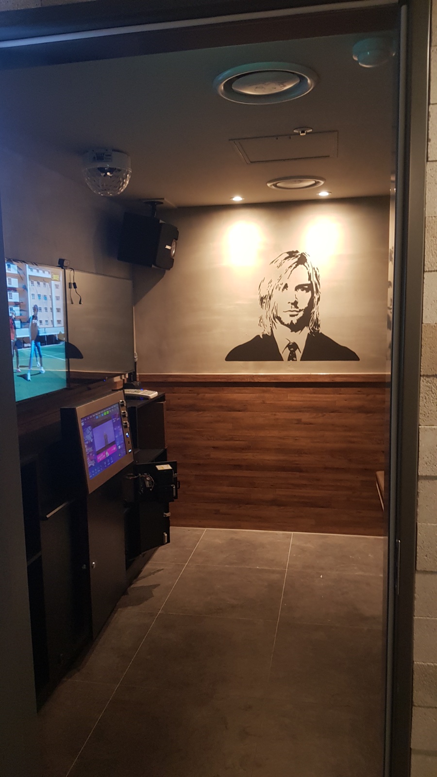 송리단길 코인노래방 단기 총5일 꿀알바 구인 | 빈티지코인노래연습장 | 송파동 | 당근 알바