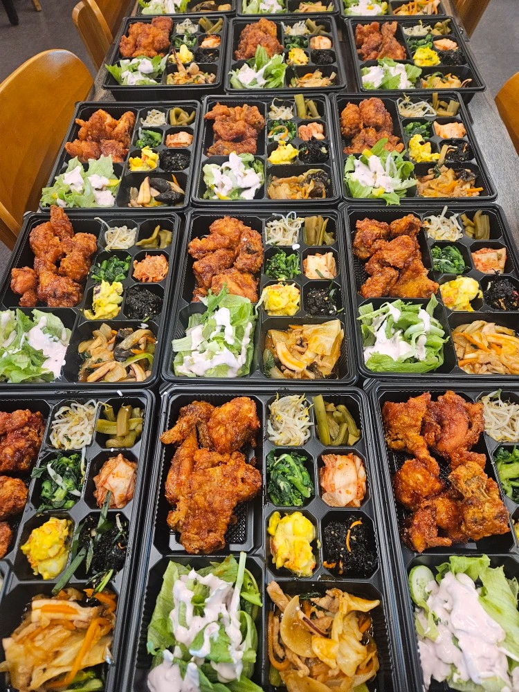 한식뷔페 주방구합니다(육거리시장)