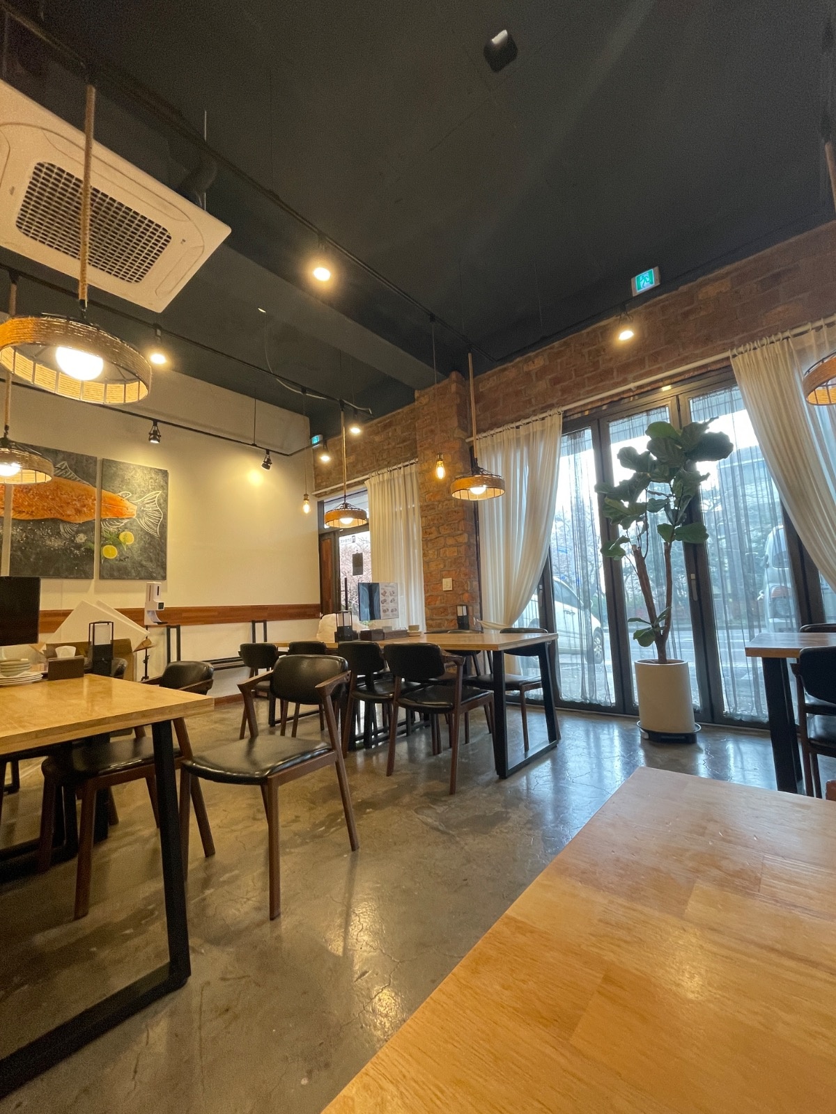 애월연어신서귀포 목-토 5:30-8:30 시급 1.2만 공고 썸네일